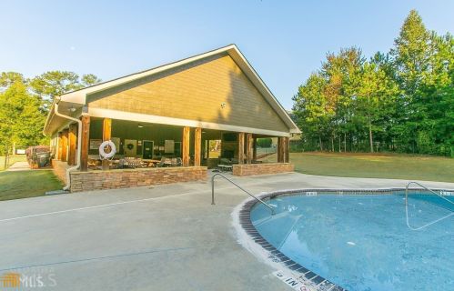 237 Thyme Leaf Way, Locust Grove GA  30248-6623 exterior