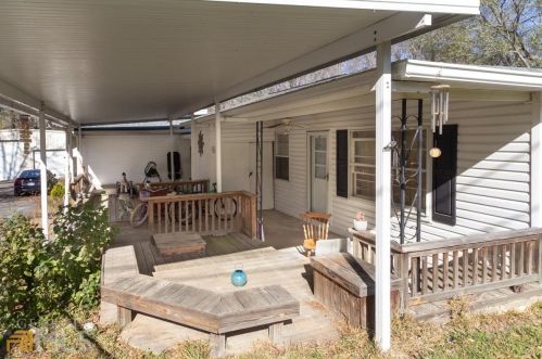 402 4th St, Bonaire, GA 31005-4512