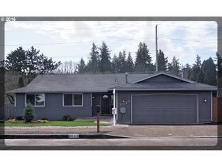 2040 8th Dr, Damascus, OR 97080