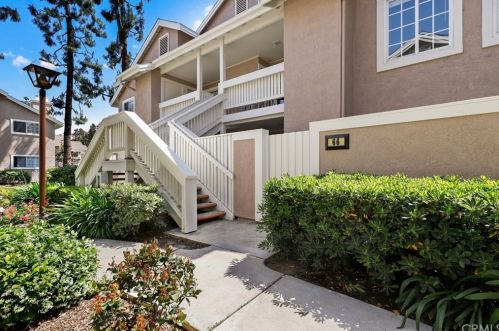 65 Woodleaf, Irvine, CA 92614-7080