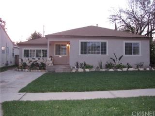 7025 Sylvia Ave, Los Angeles, CA 91335-3714