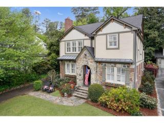 33 Golf Cir, Atlanta GA  30309-2754 exterior