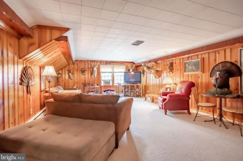 221 Clearview Rd, Hanover PA 17331-1311 exterior