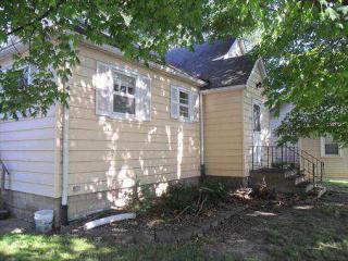 112 State St, Freeburg, IL 62243-1246