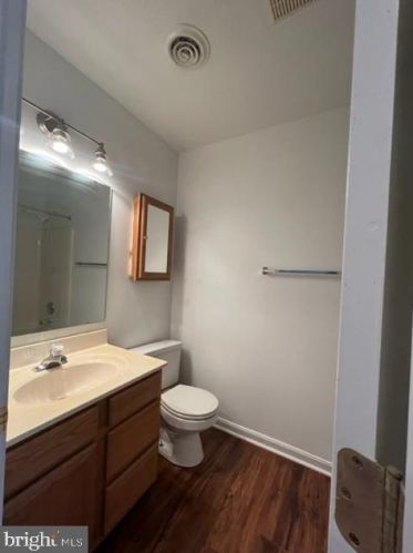 106 Zachary Dr, Hanover PA 17331-8674 exterior