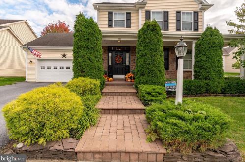 292 Steepbank Rd, Lancaster, PA 17602-6126