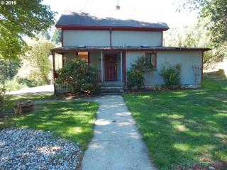 16500 Hall Rd, Westport OR  97016-2724 exterior