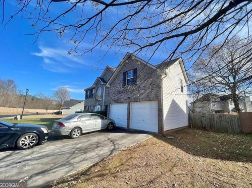 198 Kentwood Springs Dr, Hampton, GA 30228-5965