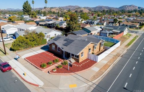 697 Wichita Ave, El Cajon, CA 92019-2594