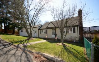 5 Byrd Rd, Norwalk, CT 06850-2803