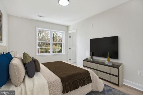 401 Boyd Ave, Silver Spring MD 20912-5404 exterior