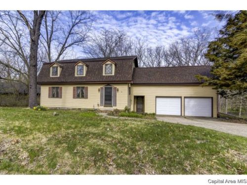 15 Sugar Creek Ln, Glenarm, IL 62536-6524