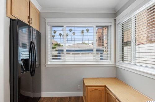 1925 Vassar St, Glendale CA  91204-2926 exterior