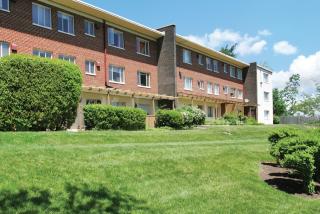 4510 31st St, Arlington VA  22206-2156 exterior