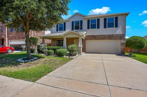 10520 Winding Passage Way, Fort Worth TX  76131-3988 exterior