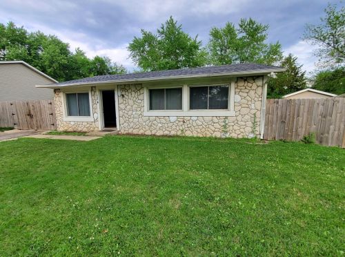 174 Creekside Dr, Lemont, IL 60440-2752
