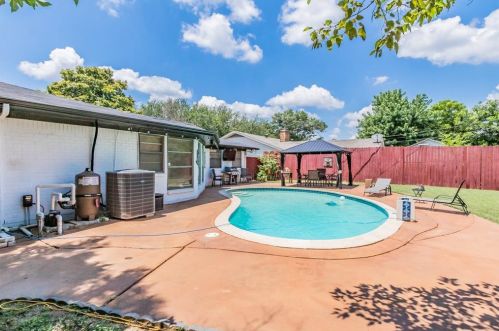 6605 Trail Lake Dr, Fort Worth TX  76133-5006 exterior