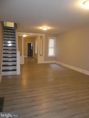 1605 Mount Ephraim Ave, Camden NJ  08104-1634 exterior