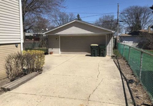 1161 Walnut Ave, Arlington Hts IL  60004-4630 exterior