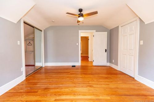 1702 Country Club Rd, Middletown CT  06457-2351 exterior