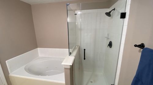 5030 Deerpath Dr, Conroe TX  77303-2380 exterior