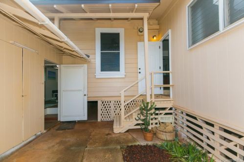 536 12 Ave, Honolulu HI  exterior