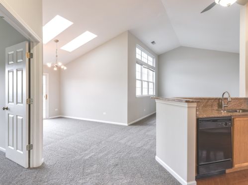 2947 Rutland Cir, Naperville, IL 60564-4926