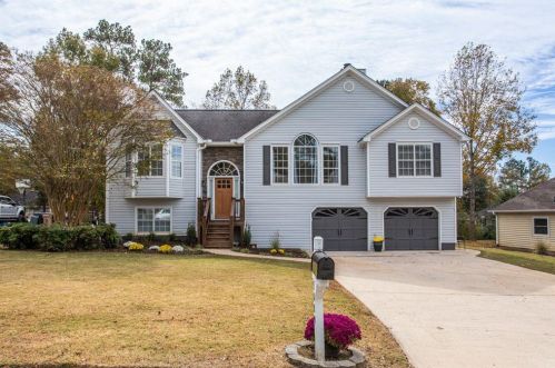 5009 Spice Garden Ln, Holly Springs, GA 30189-6929