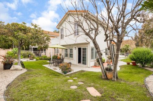 1853 Calle Suenos, Glendale, CA 91208-3038
