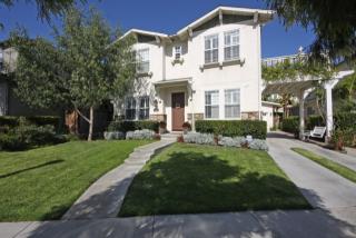 6974 Shoreline Dr, Carlsbad, CA 92011-3261