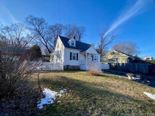 105 Sharon Ave, Torrington, CT 06790-4708
