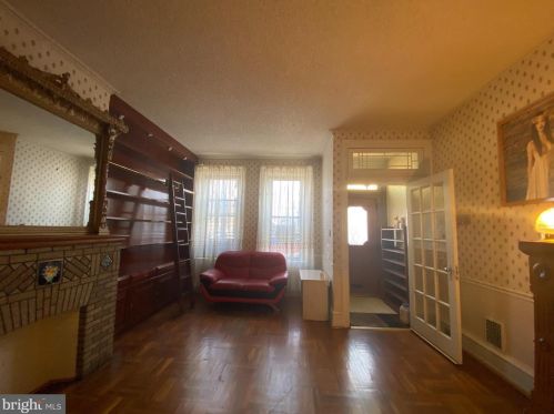 1408 9th St, Philadelphia PA  19147-5704 exterior