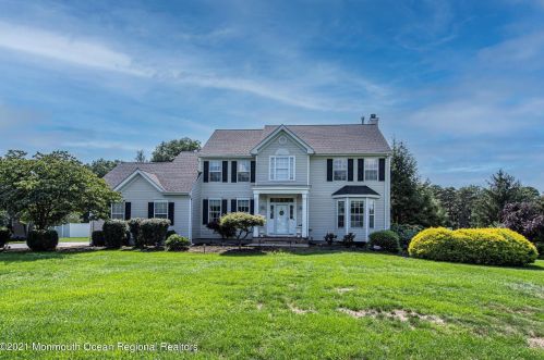 6 Buchanan Blvd, Jackson Twp, NJ 08527-1192