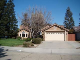 2104 Alton St, Conejo, CA 93662-2439