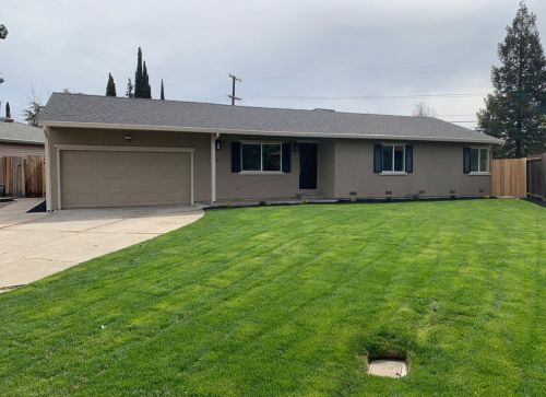 320 Swain Rd, Stockton, CA 95207-3823