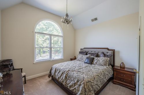 408 Harris Manor Dr, Atlanta GA  30311-2118 exterior