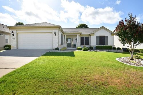 208 Goose Island Dr, Georgetown, TX 78633-5304