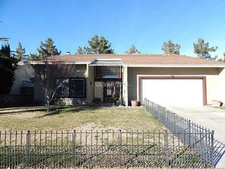 3125 High View Dr, Henderson, NV 89014-2101
