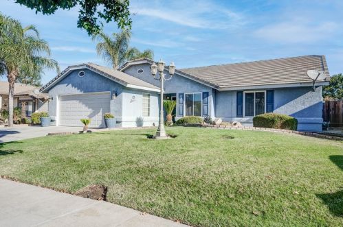1817 Fillmore Ave, Madera, CA 93637-2971