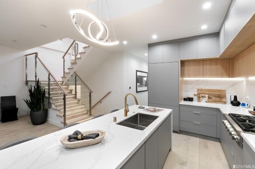 1559 37th Ave, San Francisco CA  94122-3126 exterior