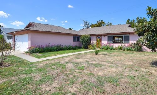 1049 Haven Ave, Simi Valley, CA 93065-4939