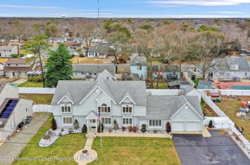 316 Chestnut Dr, Lacey Township, NJ 08734-2418