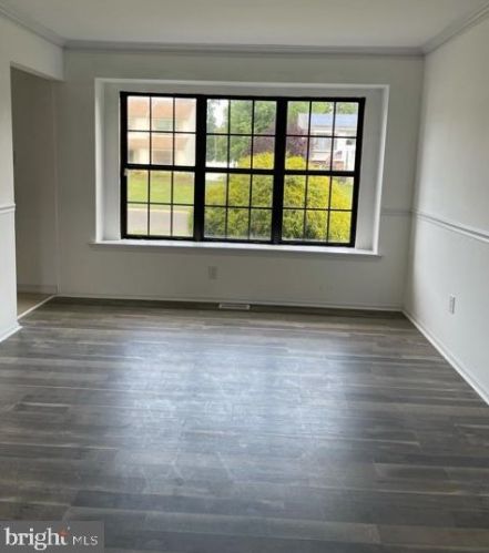 6 Westerly Dr, Erial, NJ 08081-3034