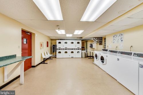 7611 Maple Ave, Silver Spring MD 20912-5559 exterior