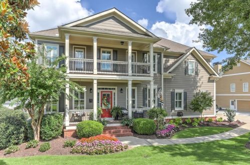 102 Arcadia Park Dr, Holly Springs, GA 30114-4569