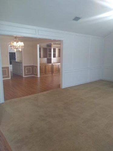 1327 Royal Palm Ln, Carrollton TX  75007-1035 exterior