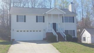 2406 Corinth Dr, Greensboro, NC 27406-4786