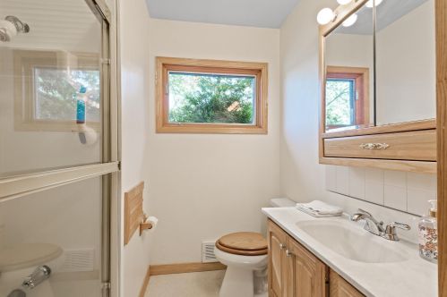 4046 Highland Ave, Saint Paul MN  55110-4201 exterior