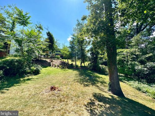 11106 Bybee St, Silver Spring MD 20902-3205 exterior