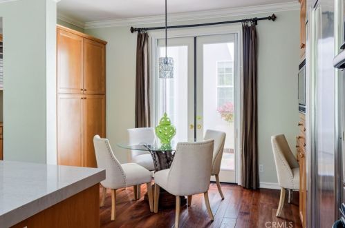 61 New Dawn, Irvine CA  92620-1977 exterior